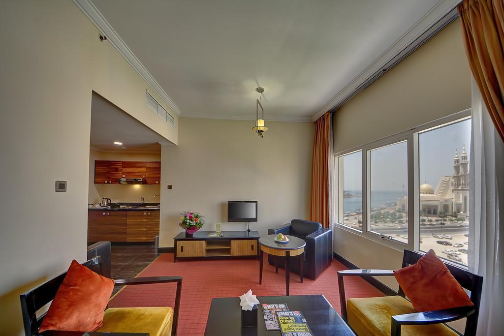 Rayan Hotel Corniche Sharjah Eksteriør bilde